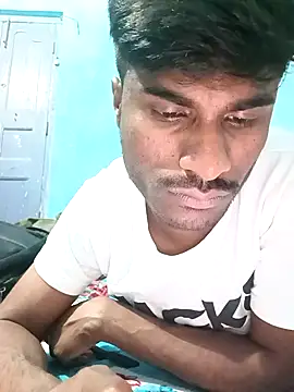 Kolkata Muslim Boy online show from 02-15-26, 09:14