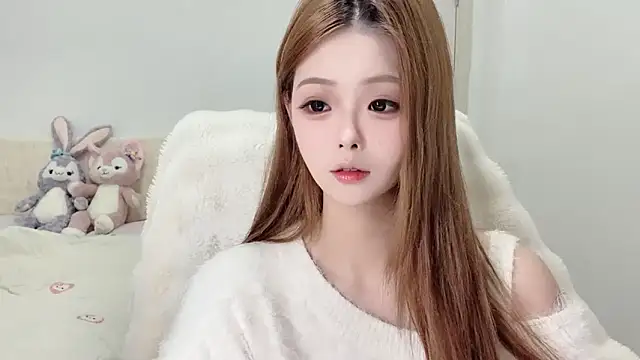 xiaoyugan-99 online show from 10-18-25, 02:52