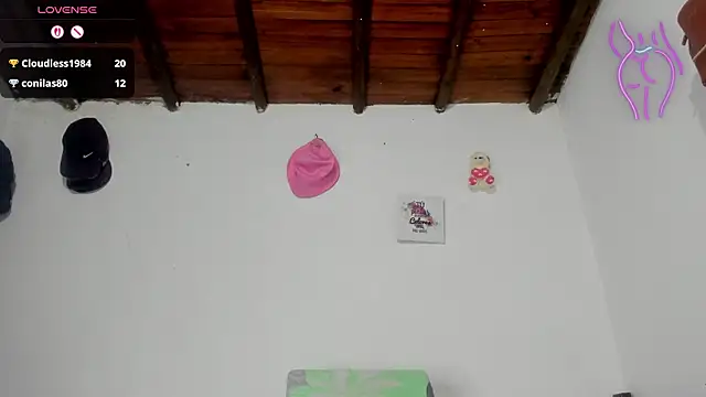 Snapshot of lustlunna chatting on 05-02-26, 01:22 lustlunna online show from 05-02-26, 01:22