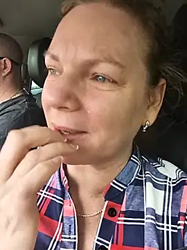 aussiepeaches online show from 03-31-26, 01:51