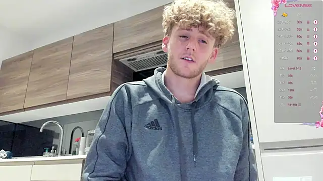 DominantAlex18 online show from 11-25-25, 07:36