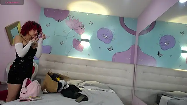 caroliine fox   online show from 09-21-25, 03:33