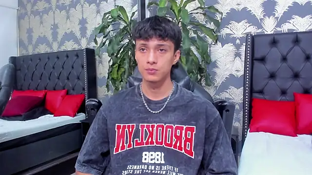 Lean Portman online show from 03-31-26, 03:14