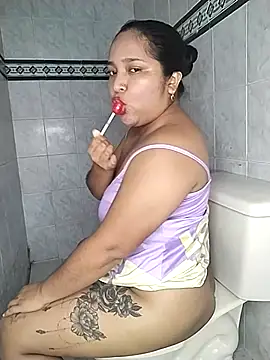 Angelly ricura online show from 11-30-25, 04:52