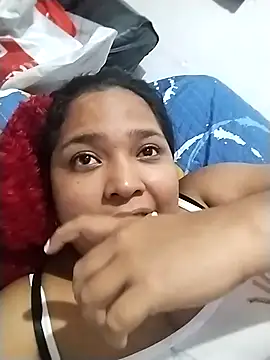 Angelly ricura online show from 11-22-25, 01:26