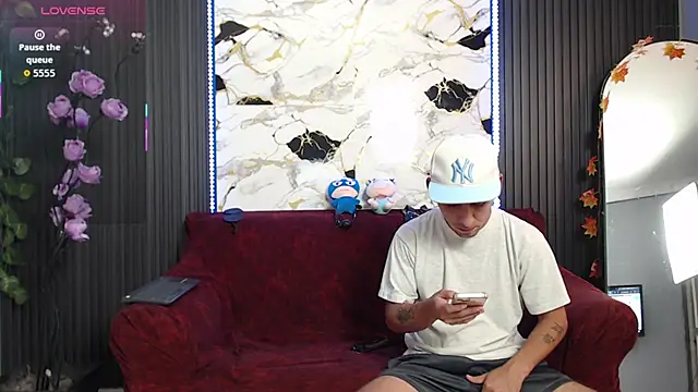 SpicyBoys X online show from 02-22-26, 08:43