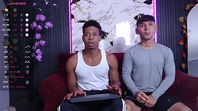 SpicyBoys X online show from 11-30-25, 11:05