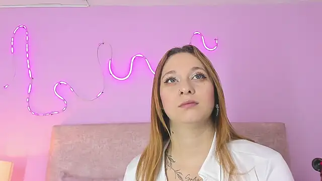 EmaRae1499 online show from 11-30-25, 03:46