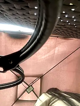 Adele Pinkk online show from 10-07-25, 11:55