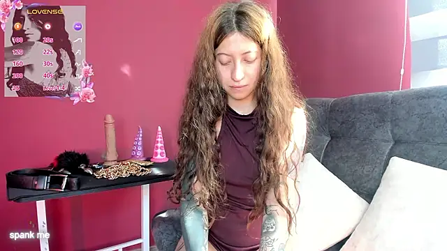 Roshhell1 online show from 02-06-26, 07:32