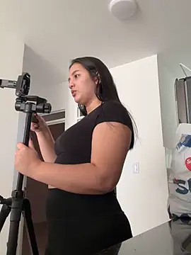 Angeldusttt online show from 11-20-25, 05:13