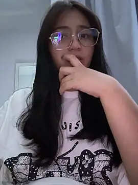 Angeldusttt online show from 09-21-25, 02:55