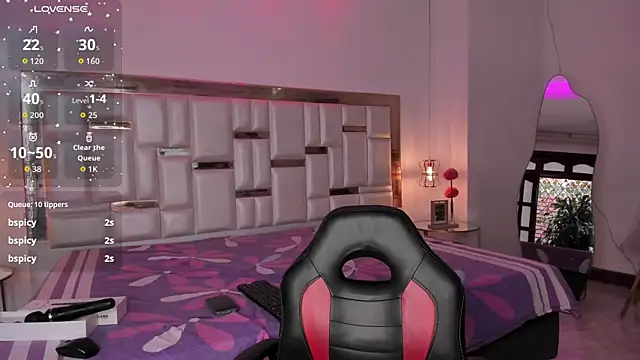 KateMoorex online show from 04-04-26, 01:17