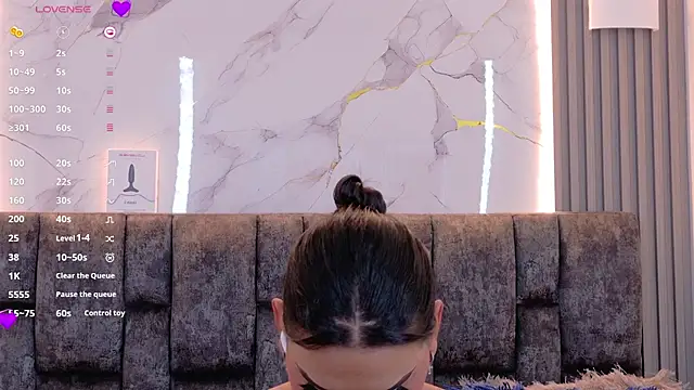 Ava Cristi online show from 11-06-25, 01:48