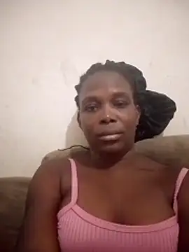 Snapshot of Morena_2021 chatting on 06-21-26, 10:59 Morena 2021 online show from 06-21-26, 10:59