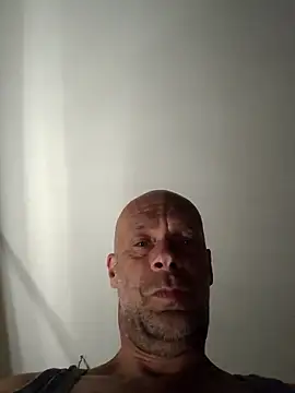 Snapshot of nolliebollieeeeeee chatting on 04-29-26, 11:00 nolliebollieeeeeee online show from 04-29-26, 11:00