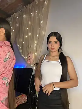 Ashley and Zoe online show from 01-10-26, 04:24