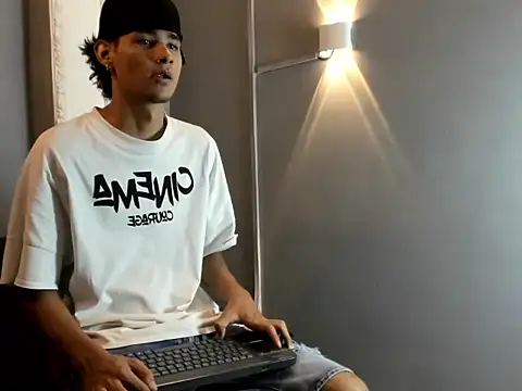 kenix 777 online show from 10-17-25, 07:59