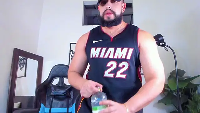 Justin kingX7 online show from 05-19-26, 03:57