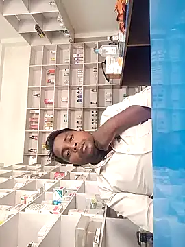 Snapshot of blackdick44 chatting on 10-27-25, 08:15 blackdick44 online show from 10-27-25, 08:15