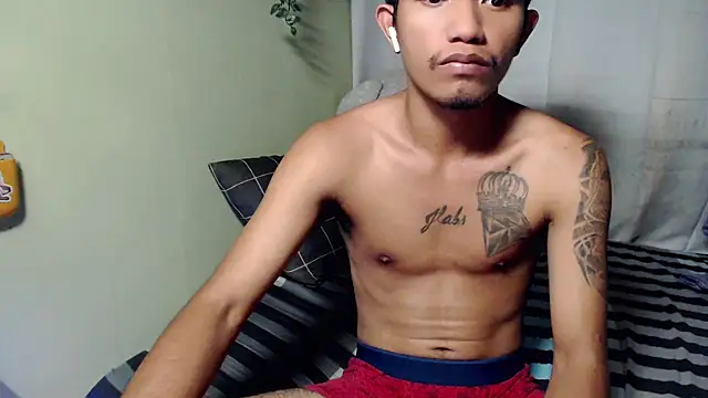 pinoyhotmoreno24 online show from 09-09-25, 05:33