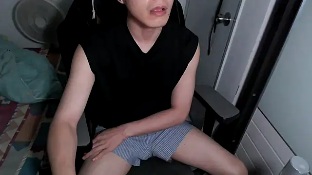 y610809yy online show from 04-25-26, 06:05