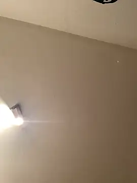 Snapshot of P44698 chatting on 12-16-25, 07:01 P44698 online show from 12-16-25, 07:01