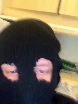 Snapshot of P44698 chatting on 01-10-26, 05:14 P44698 online show from 01-10-26, 05:14