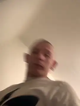 Snapshot of P44698 chatting on 03-02-26, 07:43 P44698 online show from 03-02-26, 07:43