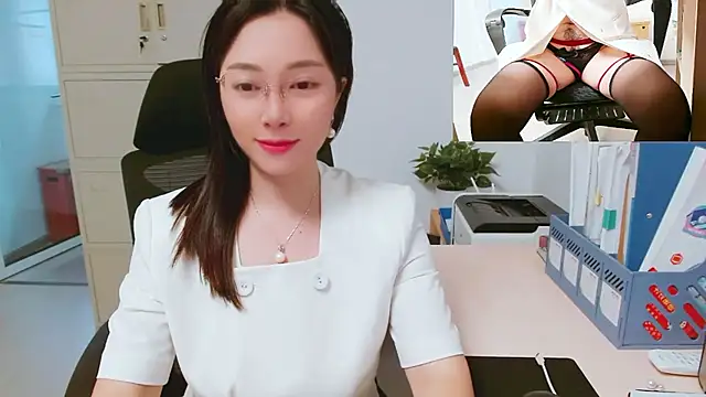 OL-Lily online show from 09-25-25, 01:55