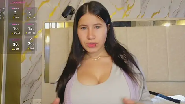 Olivia11  online show from 04-10-26, 12:34