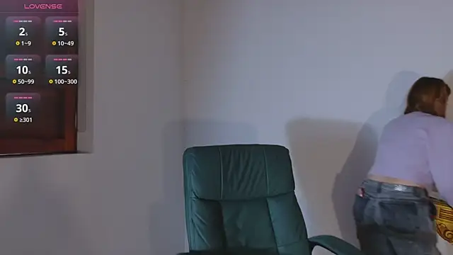 Olivia11  online show from 11-13-25, 11:14