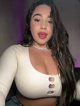 Snapshot of SofiaWildee chatting on 06-04-26, 02:38 SofiaWildee online show from 06-04-26, 02:38