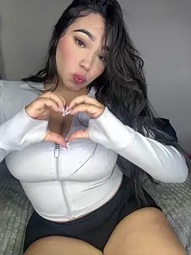 SofiaWildee online show from 03-09-26, 03:32