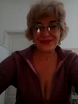52MiaLove02 online show from 10-15-25, 04:22