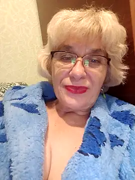 52MiaLove02 online show from 10-21-25, 05:01