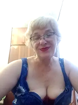 Snapshot of 52MiaLove02 chatting on 07-26-26, 06:09 52MiaLove02 online show from 07-26-26, 06:09