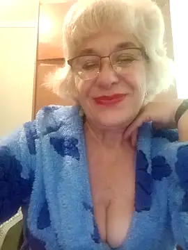 52MiaLove02 online show from 10-11-25, 06:58