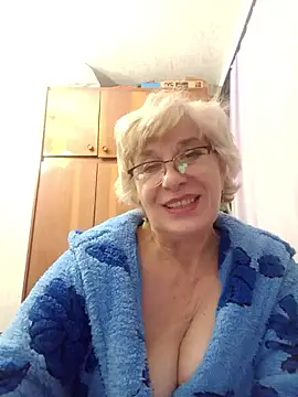 52MiaLove02 online show from 01-09-26, 05:53