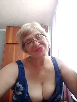 Snapshot of 52MiaLove02 chatting on 07-18-26, 06:55 52MiaLove02 online show from 07-18-26, 06:55