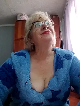 52MiaLove02 online show from 11-16-25, 08:41