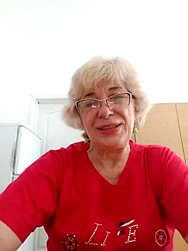 Snapshot of 52MiaLove02 chatting on 06-25-26, 04:54 52MiaLove02 online show from 06-25-26, 04:54