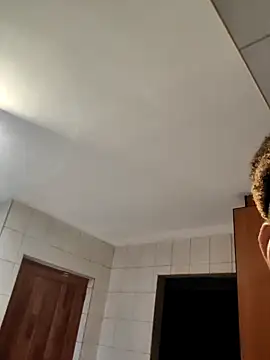 Snapshot of Cianda24 chatting on 03-17-26, 07:39 Cianda24 online show from 03-17-26, 07:39