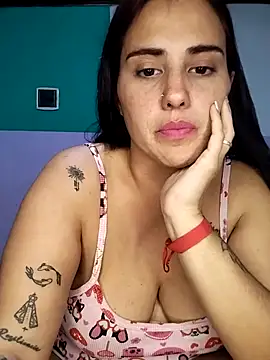 Snapshot of kariciasecreta chatting on 05-07-26, 03:00 kariciasecreta online show from 05-07-26, 03:00