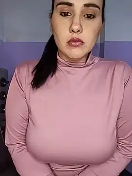 Snapshot of kariciasecreta chatting on 07-02-26, 01:28 kariciasecreta online show from 07-02-26, 01:28