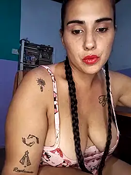 kariciasecreta online show from 04-04-26, 02:29