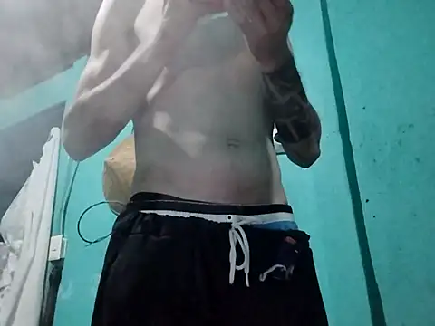 Snapshot of Morfis6xxx9 chatting on 04-18-26, 02:58 Morfis6xxx9 online show from 04-18-26, 02:58