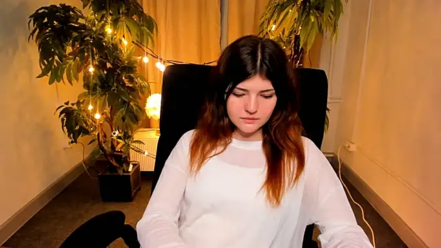 KristinMartin online show from 11-11-25, 03:40