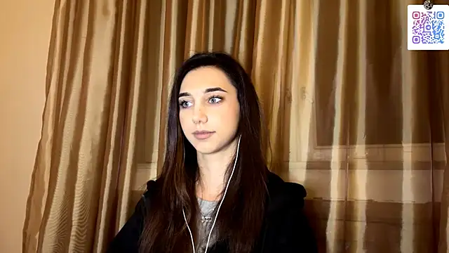 LinaMour online show from 11-08-25, 10:13