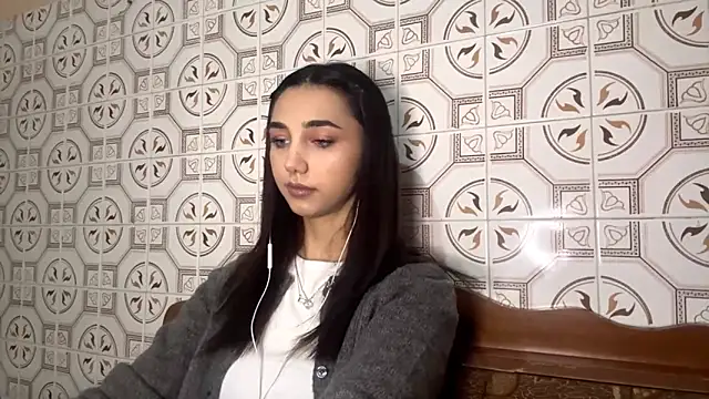 LinaMour online show from 11-21-25, 10:09